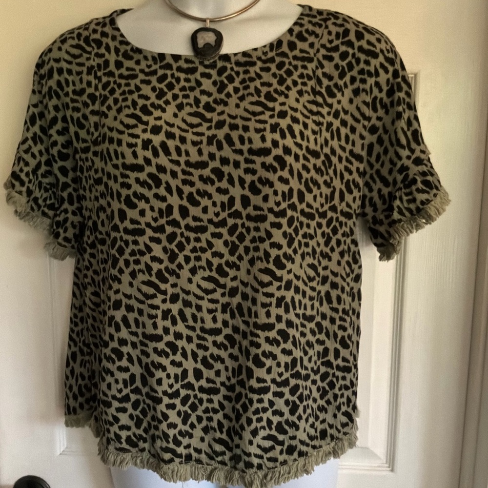 UMGEE…Leopard Print Top